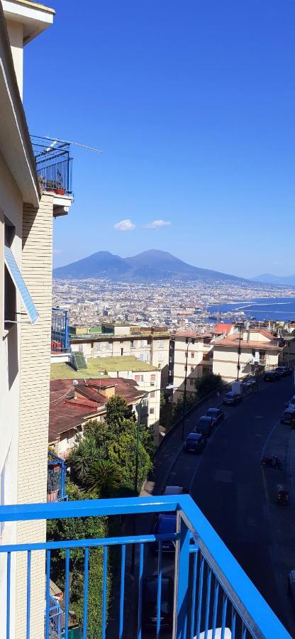 Vesuvia Apartment Napoli Bagian luar foto