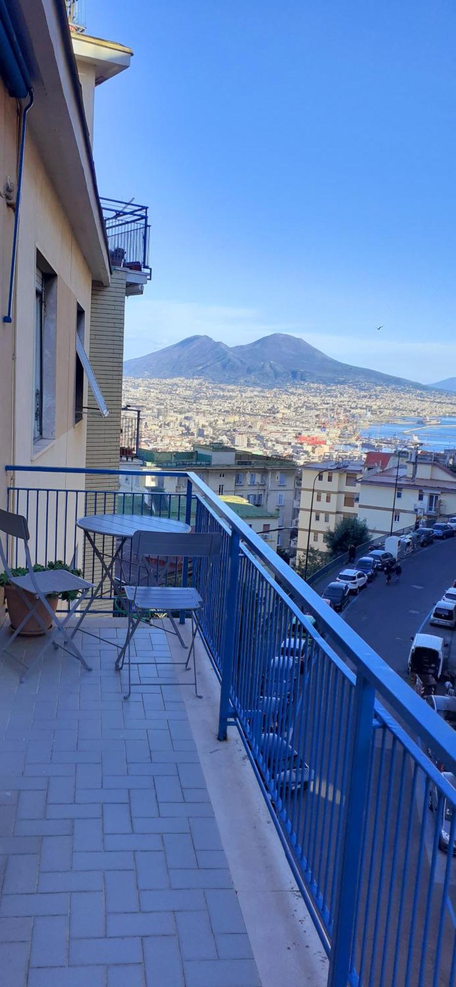 Vesuvia Apartment Napoli Bagian luar foto